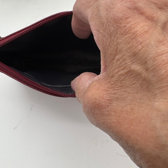 Coach Patent Leather Red Bag With Zipper Size 6 3/4” Long - Picture 3 of 5